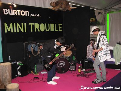 Photo groupe de musique au Mondial du snowboard 2008