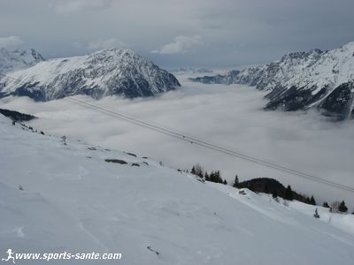 Image de mer du nuages à Oz en Oisans
