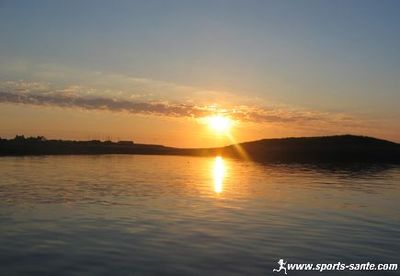 Photo de soleil couchant sur Saint-Nicolas des Glénan