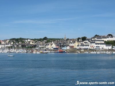 Photo de Tréboul et de son port
