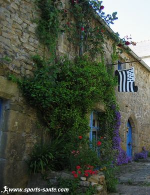 Photo d'une maison traditionnelle du Cap Sizun en Finistère