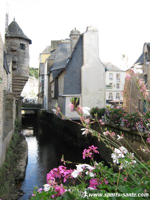 Photo du Steir et des maisons à échauguettes
