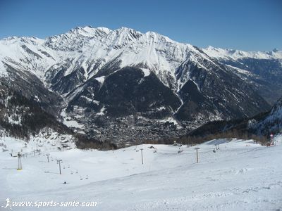 Photo du village de Courmayeur en Italie