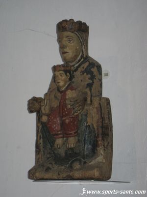 Photo de la vierge de bois sculpté à Ordino