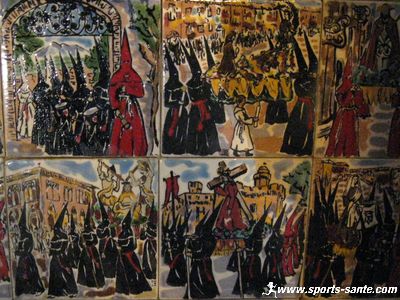 Photo de céramiques illustrant le passage des Pénitents à Arles sur Tech