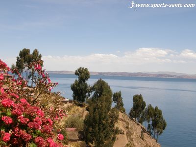 De l'île Amantani à l'île de Taquile Lac Titicaca Pérou