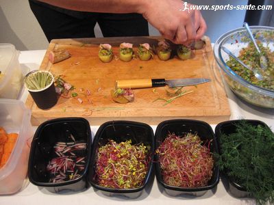 Photo de sauce rougail et d'alfalfa pour cocktail de légumes