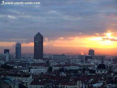 Photo d'un lever de soleil sur Lyon