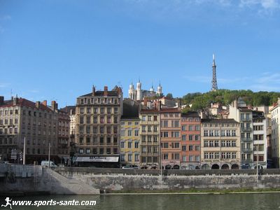 Photo des maisons rénovées des quais de Saône à Lyon