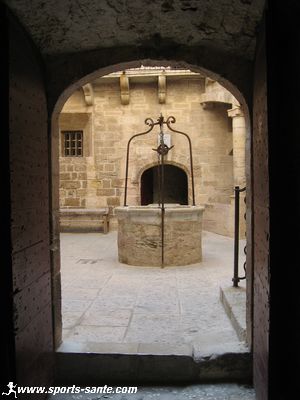 Photo cours intérieure du château d'If