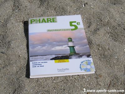 Photo de livre de mathématiques collège