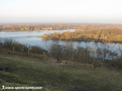 Photo de la confluence de la Vienne et de la Loire
