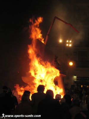 Photo d'embrasement de Falla en Espagne