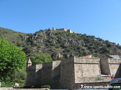 Vue des fortifications de Villefranche de Conflent en pays catalan.