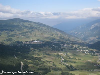 Photo aérienne de la citadelle de Mont Louis Pyrénées orientales