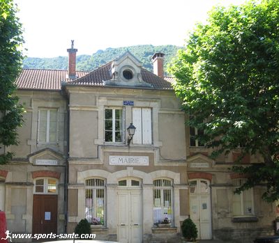 Photo de la mairie d'Arre dans le Gard.
