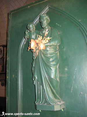 Photo de Saint Joseph portant l'Enfant-Jésus