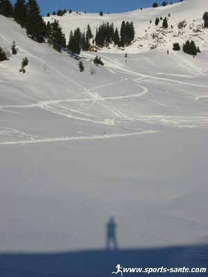 Photo du lac de Joux Plane en hiver