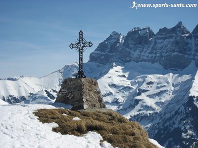 Croix Henri Gex Collet en Suisse