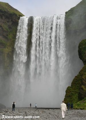 Image de cascade islandaise Skogarfoss