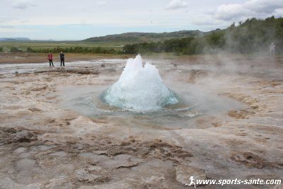 Photo de naissance de geyser