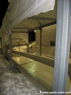 Photo de la piste olympique de bobsleigh de la plagne