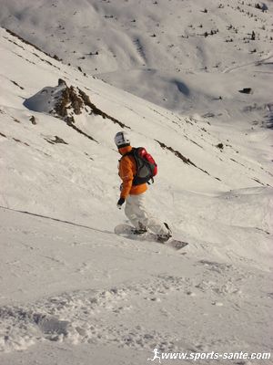 Image de descente en snowboard