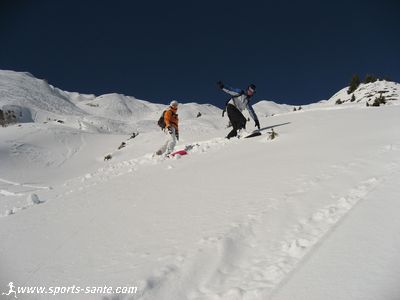 Photo de descente en neige douce