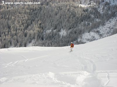 Photo de combe enneigée
