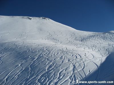 Photo de virages en poudreuse