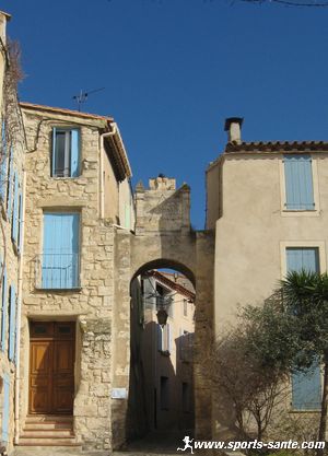 Photo de la rue du Cadran solaire à Bages