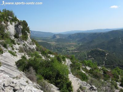 Photo de la vallée de la Buèges dans le Cirque de la Séranne