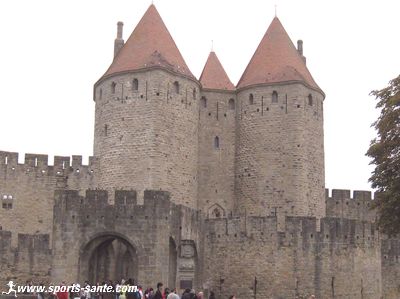 La porte de Narbonne à Carcassonne