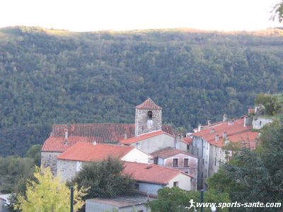 Photo de l'église de Corsavy dans les Pyrénées Orientales