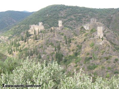 A la rencontre de Lastours et de ses quatre châteaux, département de l'Aude