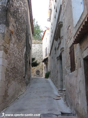 Photo du vieux village de Saint-Pons-de-Mauchiens