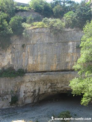 Photo du pont naturel de Minerve