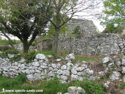 Photo de la ferme du maquis de Valmy
