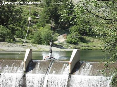 Photo de vol en tyrolienne