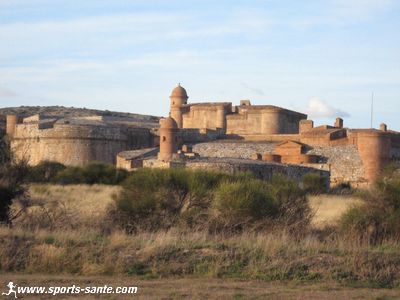 Visite de la forteresse de Salses-le-Château 66600, chef d'œuvre de l'architecture militaire espagnole du XVème siècle