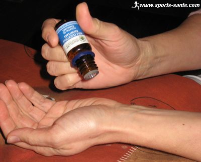 L'huile essentielle de ravintsara pour un meilleur sommeil