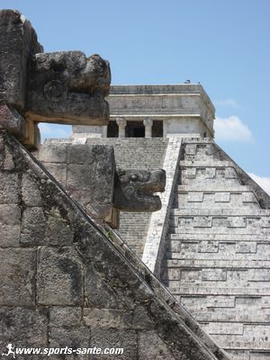 Photo de la pyramide de Kukulkan
