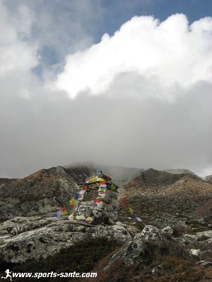 Photo de trek par temps couvert