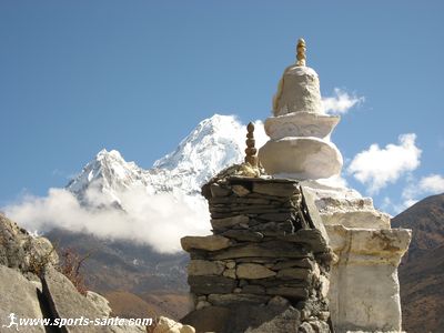 Photo de chorten devant l'Ama Dablam
