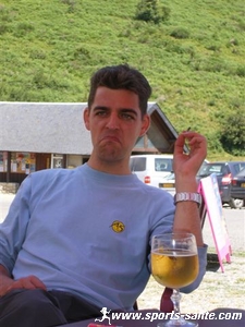 Photo de debriefing post parapente