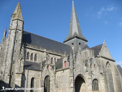 Photo de la collégiale Saint Aubin de Guérande
