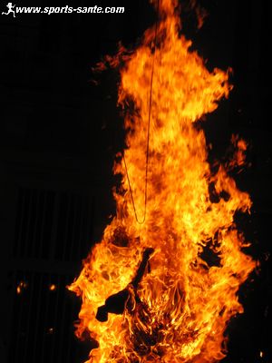 photo du bucher de monsieur carnaval