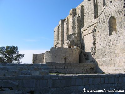 Promenade dans le massif de La Gardiole sur le littoral entre Sète et Montpellier, Hérault, Languedoc Roussillon