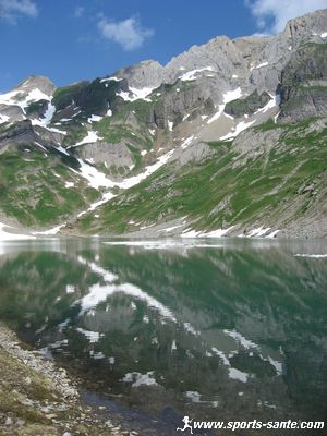Image du lac de la Vogealle