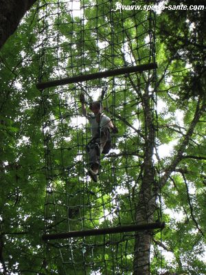 Image de filet montant en acrobranche